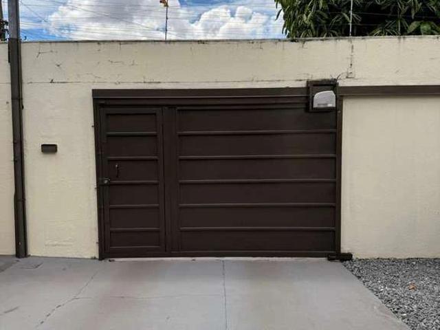 Casa / Sobrado para Venda em Goiânia/GO Residencial Canadá 3 Quartos