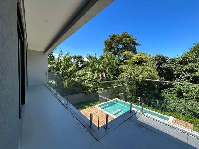 Casa / Sobrado para Venda em Goiânia/GO Residencial Alphaville Flamboyant 4 Quartos