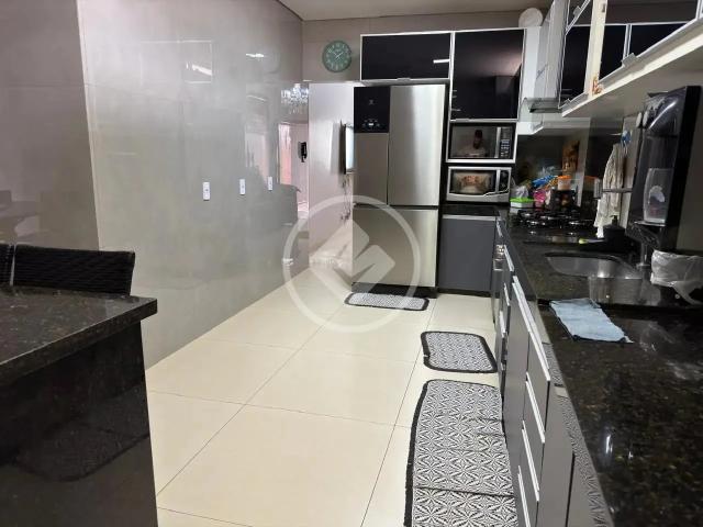Casa / Sobrado para Venda em Goiânia/GO Residencial Aquários II 3 Quartos