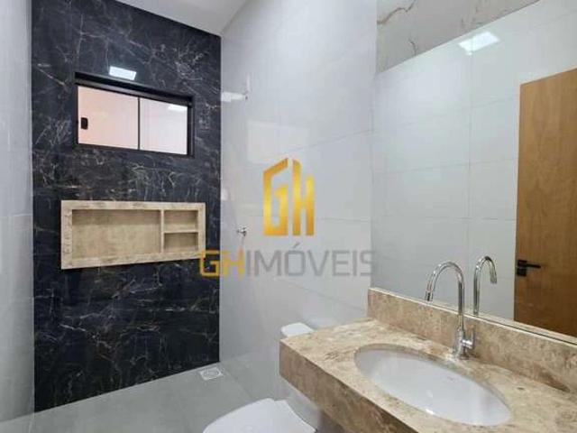 Casa / Sobrado para Venda em Goiânia/GO Residencial Brisas da Mata 3 Quartos