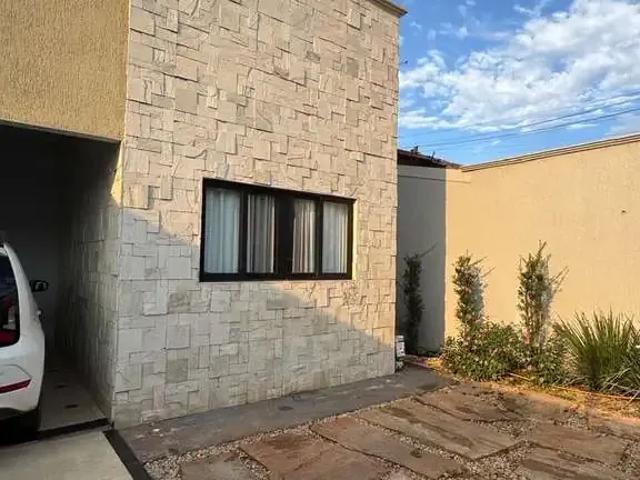 Casa / Sobrado para Venda em Goiânia/GO Residencial Brisas da Mata 3 Quartos