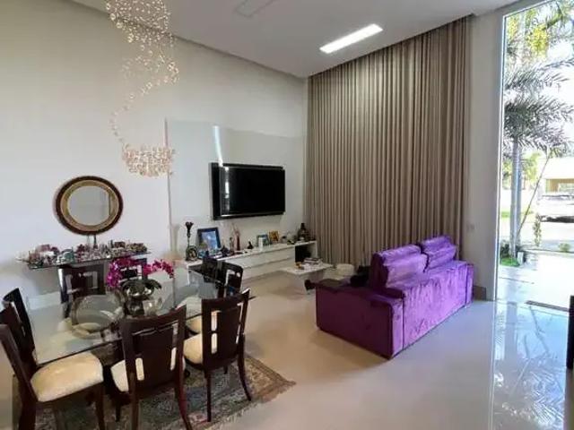 Casa / Sobrado para Venda em Goiânia/GO Residencial Goiânia Golfe Clube 4 Quartos