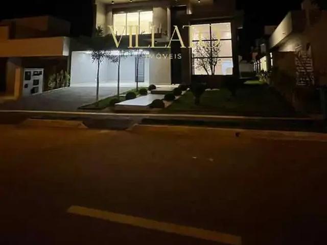 Casa / Sobrado para Venda em Goiânia/GO Residencial Goiânia Golfe Clube 4 Quartos