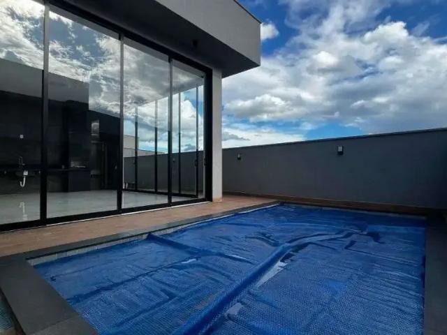 Casa / Sobrado para Venda em Goiânia/GO Residencial Goiânia Golfe Clube 4 Quartos