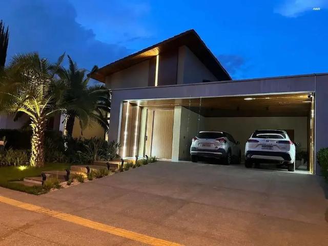 Casa / Sobrado para Venda em Goiânia/GO Residencial Goiânia Golfe Clube 4 Quartos
