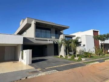 Casa / Sobrado para Venda em Goiânia/GO Residencial Goiânia Golfe Clube 4 Quartos