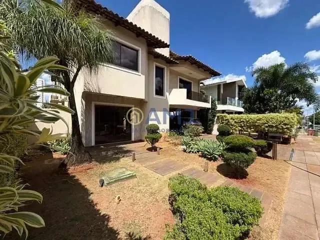 Casa / Sobrado para Venda em Goiânia/GO Residencial Granville 4 Quartos