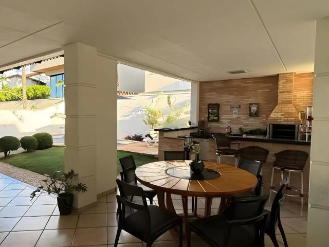 Casa / Sobrado para Venda em Goiânia/GO Residencial Granville 5 Quartos