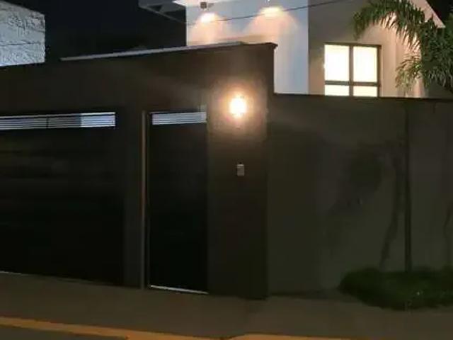 Casa / Sobrado para Venda em Goiânia/GO Residencial Forteville Extensão 3 Quartos
