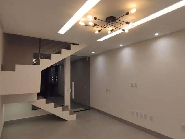 Casa / Sobrado para Venda em Goiânia/GO Residencial Itaipu 3 Quartos