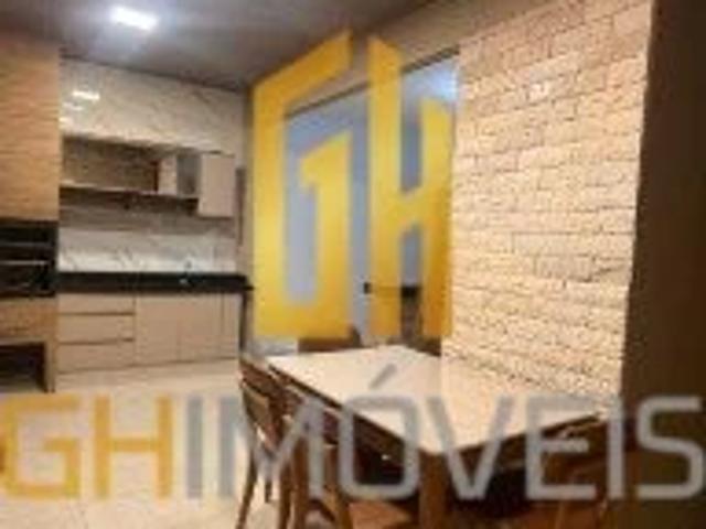 Casa / Sobrado para Venda em Goiânia/GO Residencial Itaipu 3 Quartos