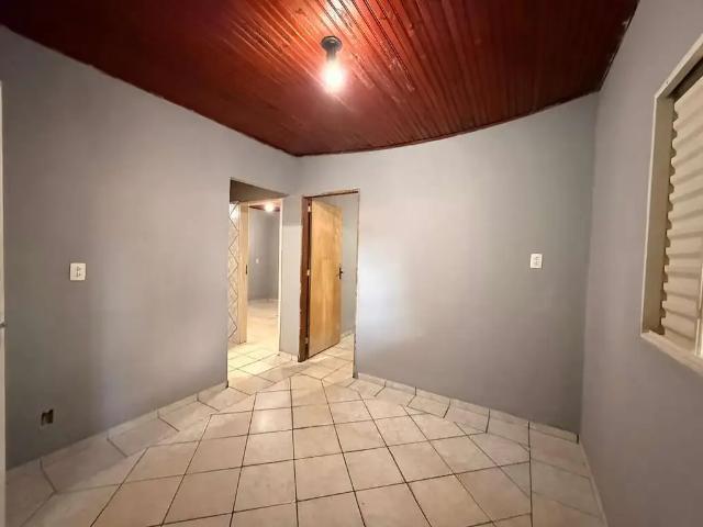 Casa / Sobrado para Venda em Goiânia/GO Residencial Itaipu 3 Quartos