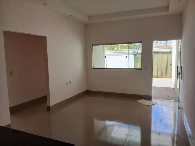 Casa / Sobrado para Venda em Goiânia/GO Residencial Itaipu 3 Quartos