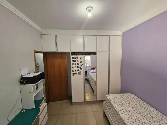 Casa / Sobrado para Venda em Goiânia/GO Residencial Licardino Ney 3 Quartos