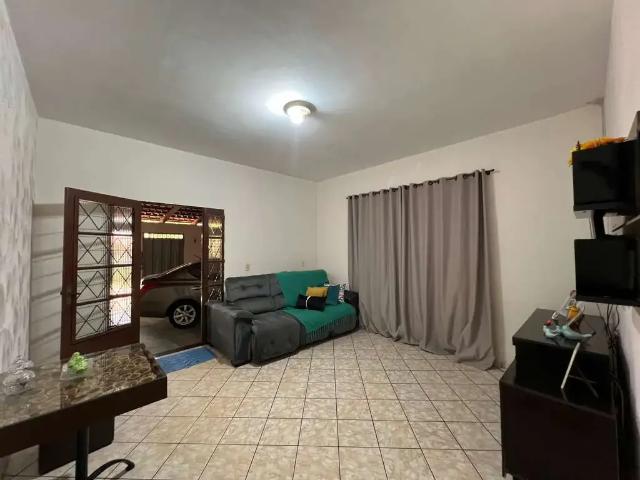 Casa / Sobrado para Venda em Goiânia/GO Residencial Nossa Morada 3 Quartos