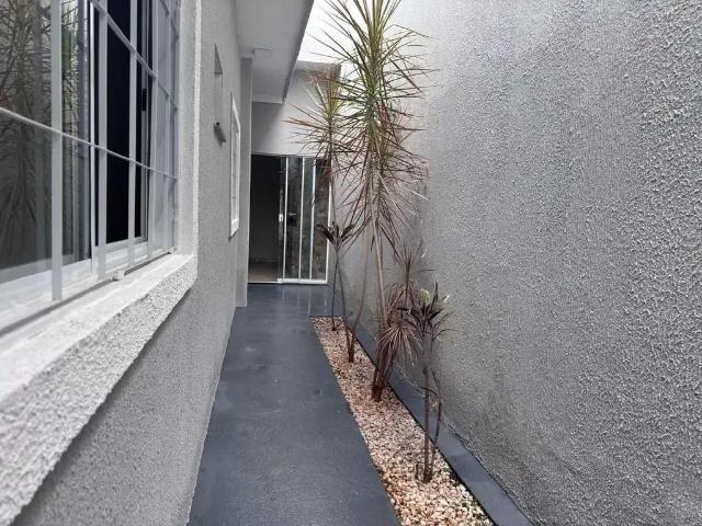 Casa / Sobrado para Venda em Goiânia/GO Residencial São Leopoldo Complemento 3 Quartos