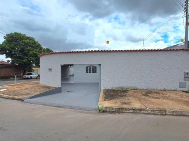 Casa / Sobrado para Venda em Goiânia/GO Residencial Solar Ville 3 Quartos