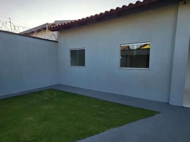 Casa / Sobrado para Venda em Goiânia/GO Residencial Santa Fé 3 Quartos