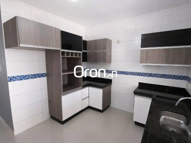 Casa / Sobrado para Venda em Goiânia/GO Residencial Santa Fé I 3 Quartos