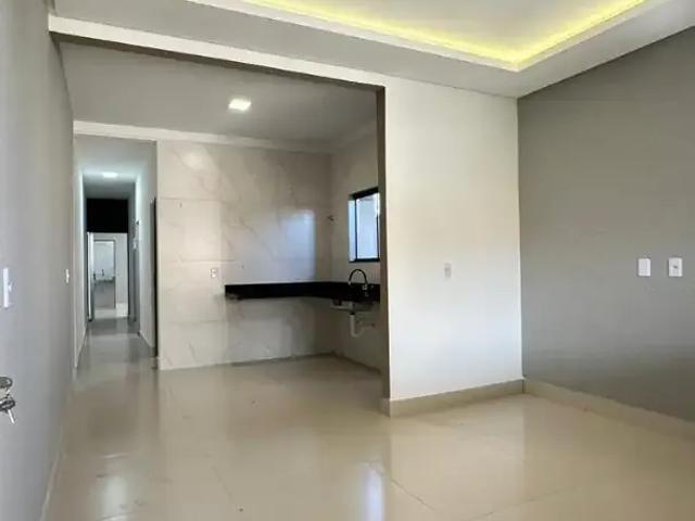 Casa / Sobrado para Venda em Goiânia/GO Residencial Shangri lá II 3 Quartos