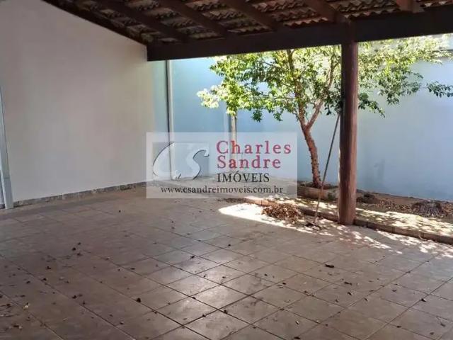 Casa / Sobrado para Venda em Goiânia/GO Residencial Recanto do Bosque 3 Quartos