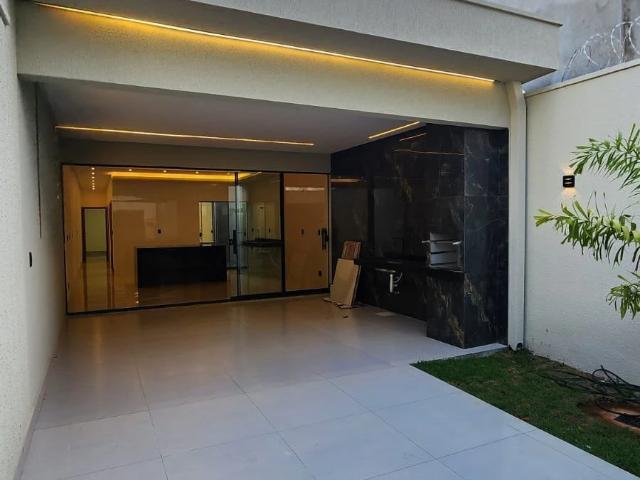 Casa / Sobrado para Venda em Goiânia/GO Residencial Recanto do Bosque 3 Quartos