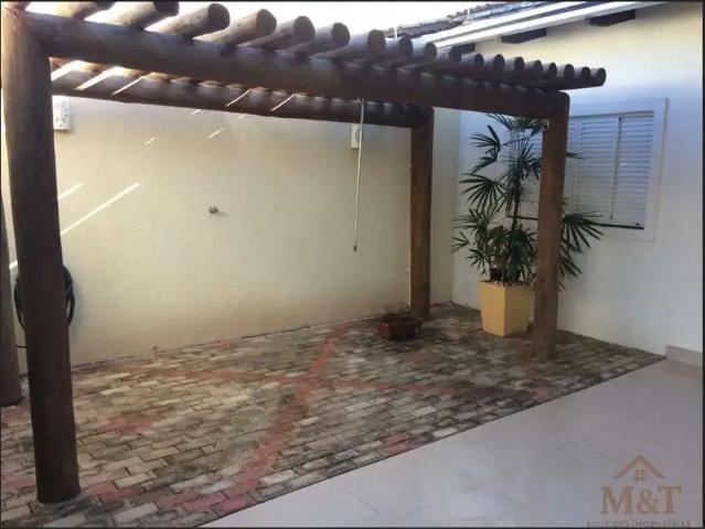 Casa / Sobrado para Venda em Goiânia/GO Residencial Recanto dos Buritis 3 Quartos