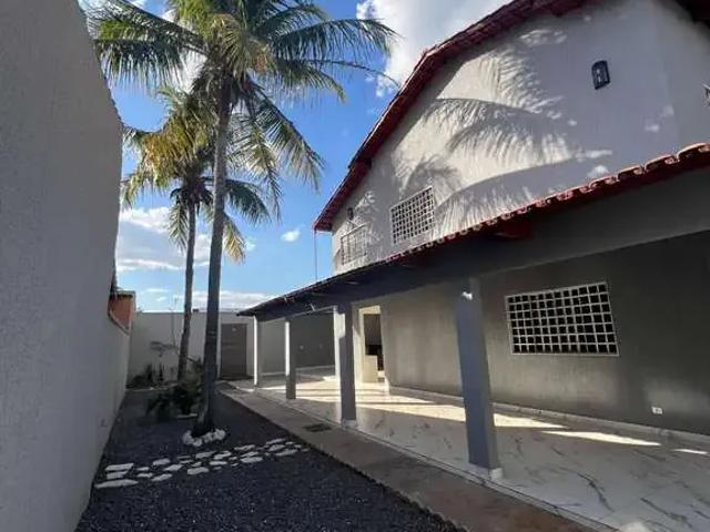 Casa / Sobrado para Venda em Goiânia/GO Vila Lucy 3 Quartos