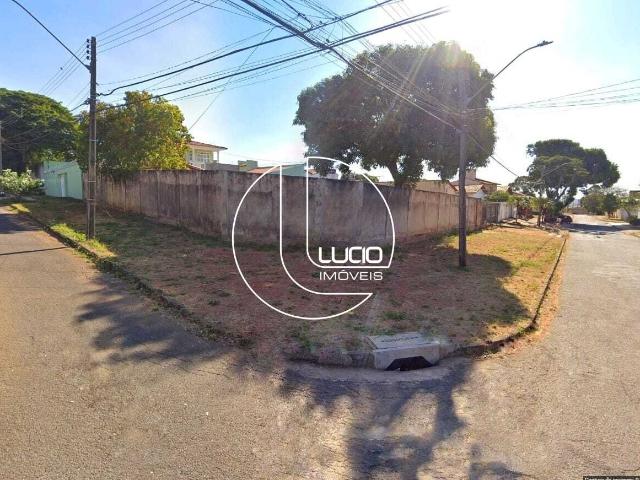 Casa / Sobrado para Venda em Goiânia/GO Vila Osvaldo Rosa 1 Quartos
