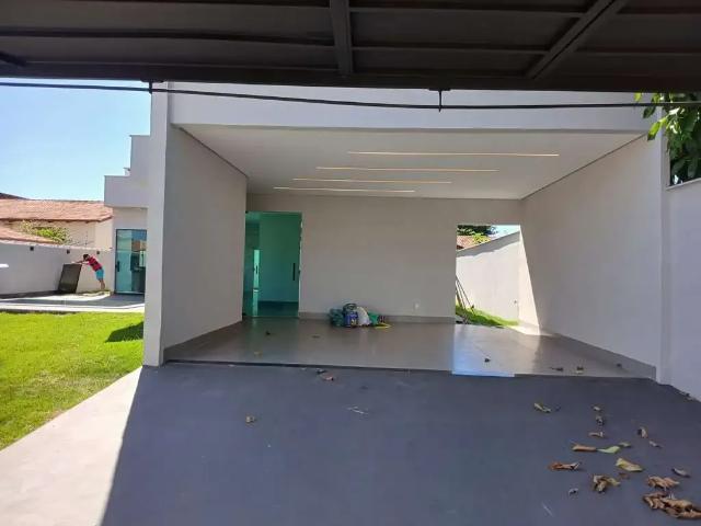 Casa / Sobrado para Venda em Goiânia/GO Vila Santa Helena 3 Quartos