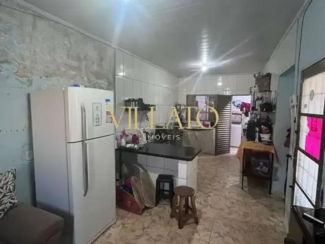 Casa / Sobrado para Venda em Goianira/GO Setor Central 2 Quartos