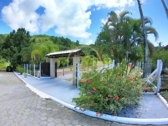 Casa / Sobrado para Venda em Governador Celso Ramos/SC Fazenda da Armação 3 Quartos