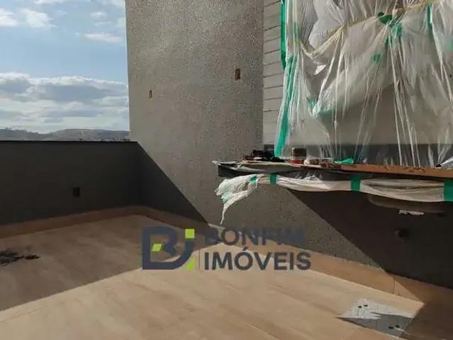 Casa / Sobrado para Venda em Governador Valadares/MG Castanheiras II 3 Quartos