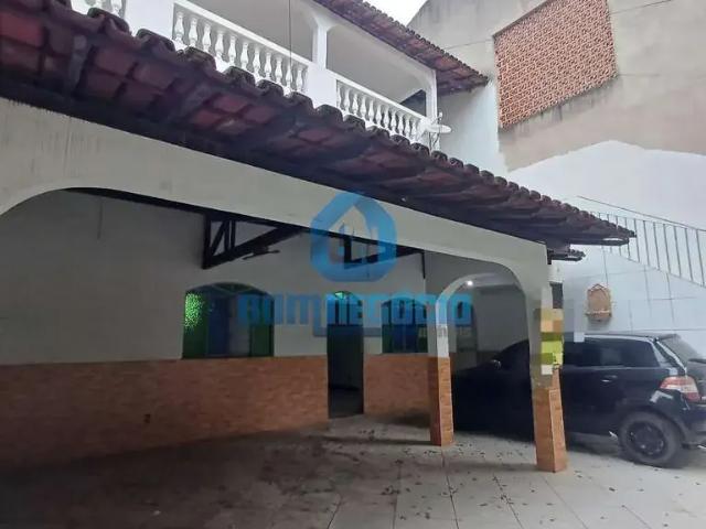 Casa / Sobrado para Venda em Governador Valadares/MG Centro 4 Quartos