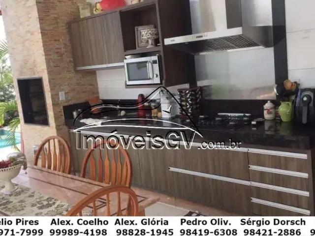 Casa / Sobrado para Venda em Governador Valadares/MG Ilha dos Araújos 4 Quartos