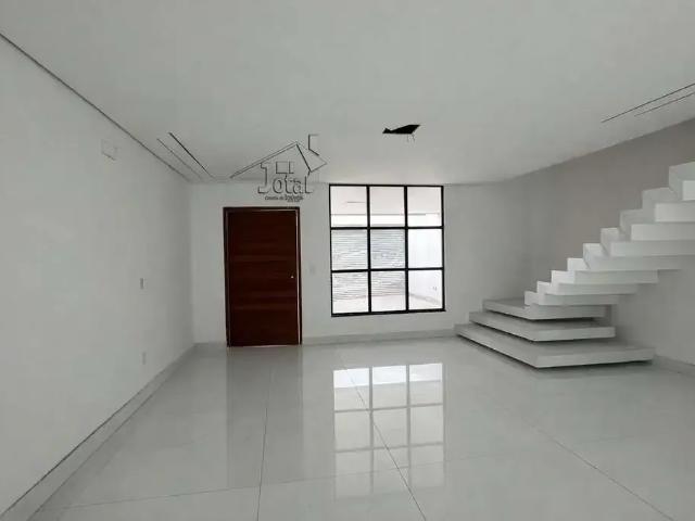 Casa / Sobrado para Venda em Governador Valadares/MG Parque Olímpico II 3 Quartos