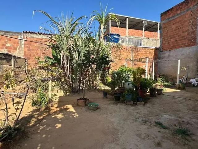 Casa / Sobrado para Venda em Governador Valadares/MG Santa Rita 3 Quartos