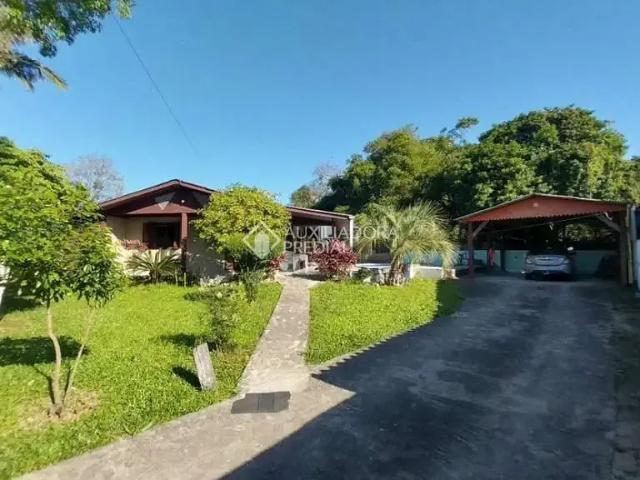 Casa / Sobrado para Venda em Gravataí/RS Mato Alto 3 Quartos