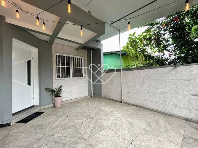 Casa / Sobrado para Venda em Gravataí/RS Natal 2 Quartos