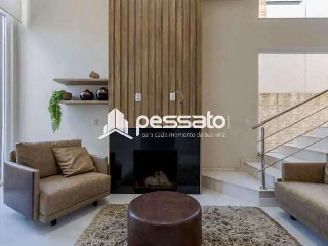 Casa / Sobrado para Venda em Gravataí/RS Alphaville 4 Quartos