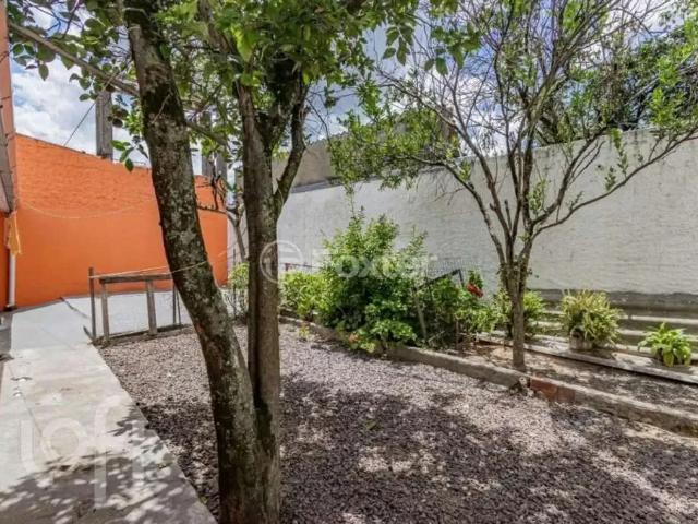Casa / Sobrado para Venda em Gravataí/RS Bom Sucesso 4 Quartos