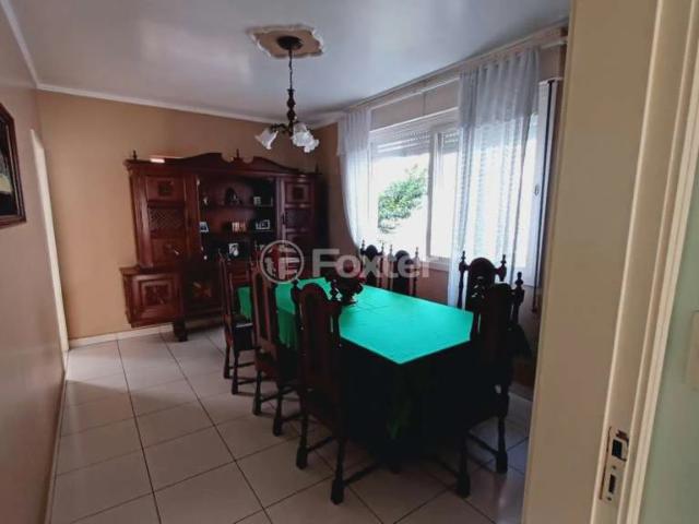 Casa / Sobrado para Venda em Gravataí/RS Centro 3 Quartos