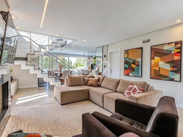 Casa / Sobrado para Venda em Gravataí/RS Centro 3 Quartos