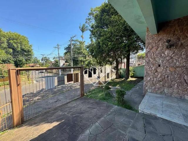 Casa / Sobrado para Venda em Gravataí/RS Dom Feliciano 3 Quartos