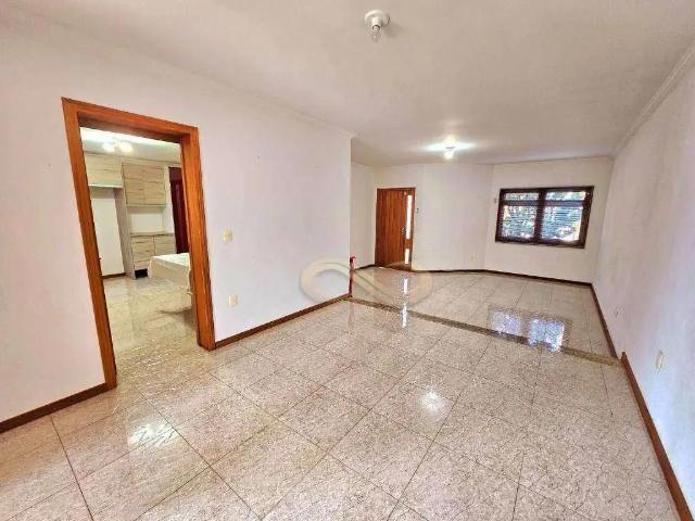Casa / Sobrado para Venda em Gravataí/RS Dom Feliciano 4 Quartos