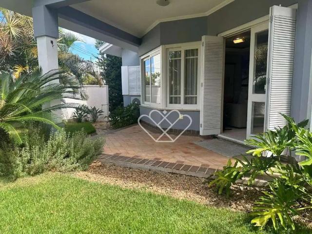 Casa / Sobrado para Venda em Gravataí/RS Dom Feliciano 4 Quartos