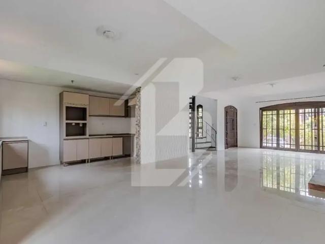 Casa / Sobrado para Venda em Gravataí/RS Dom Feliciano 4 Quartos