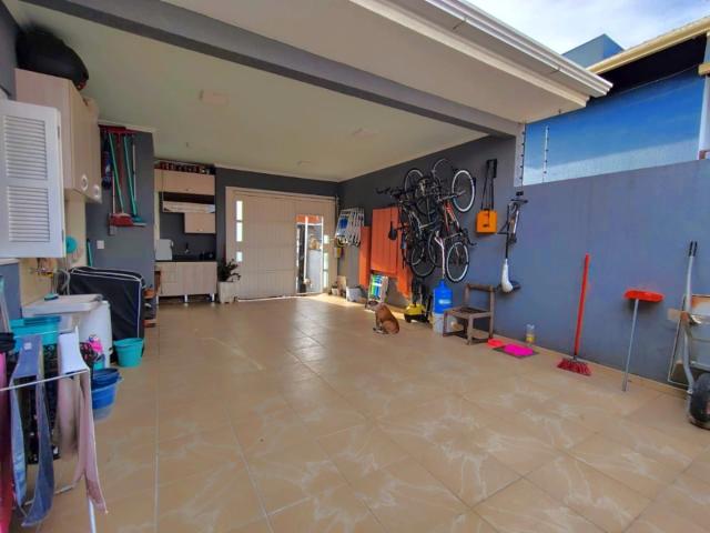 Casa / Sobrado para Venda em Gravataí/RS Parque da Matriz 3 Quartos