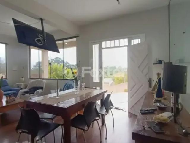 Casa / Sobrado para Venda em Gravataí/RS Parque Itacolomi 3 Quartos