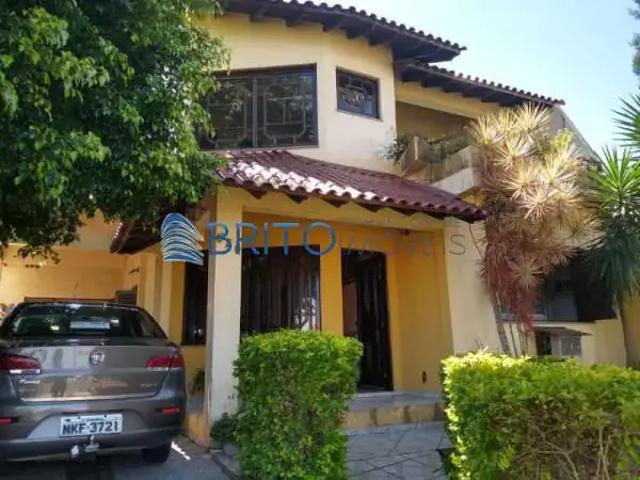 Casa / Sobrado para Venda em Gravataí/RS São Judas Tadeu 4 Quartos